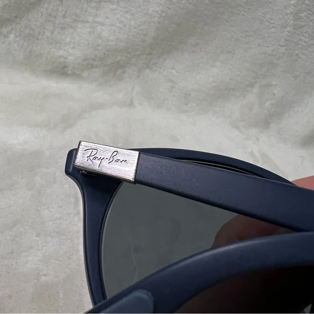 Ray-Ban Liteforce Navy‎ Blue RB4296 Unisex Round RX Sunglasses 50/21/150